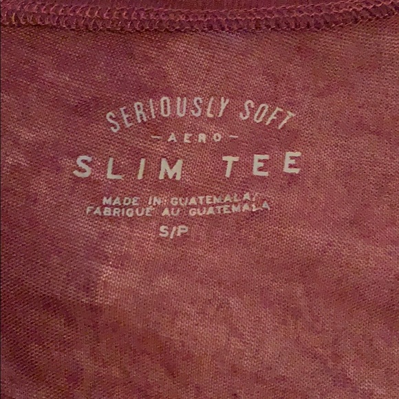 Maroon t- shirt - Picture 2 of 2